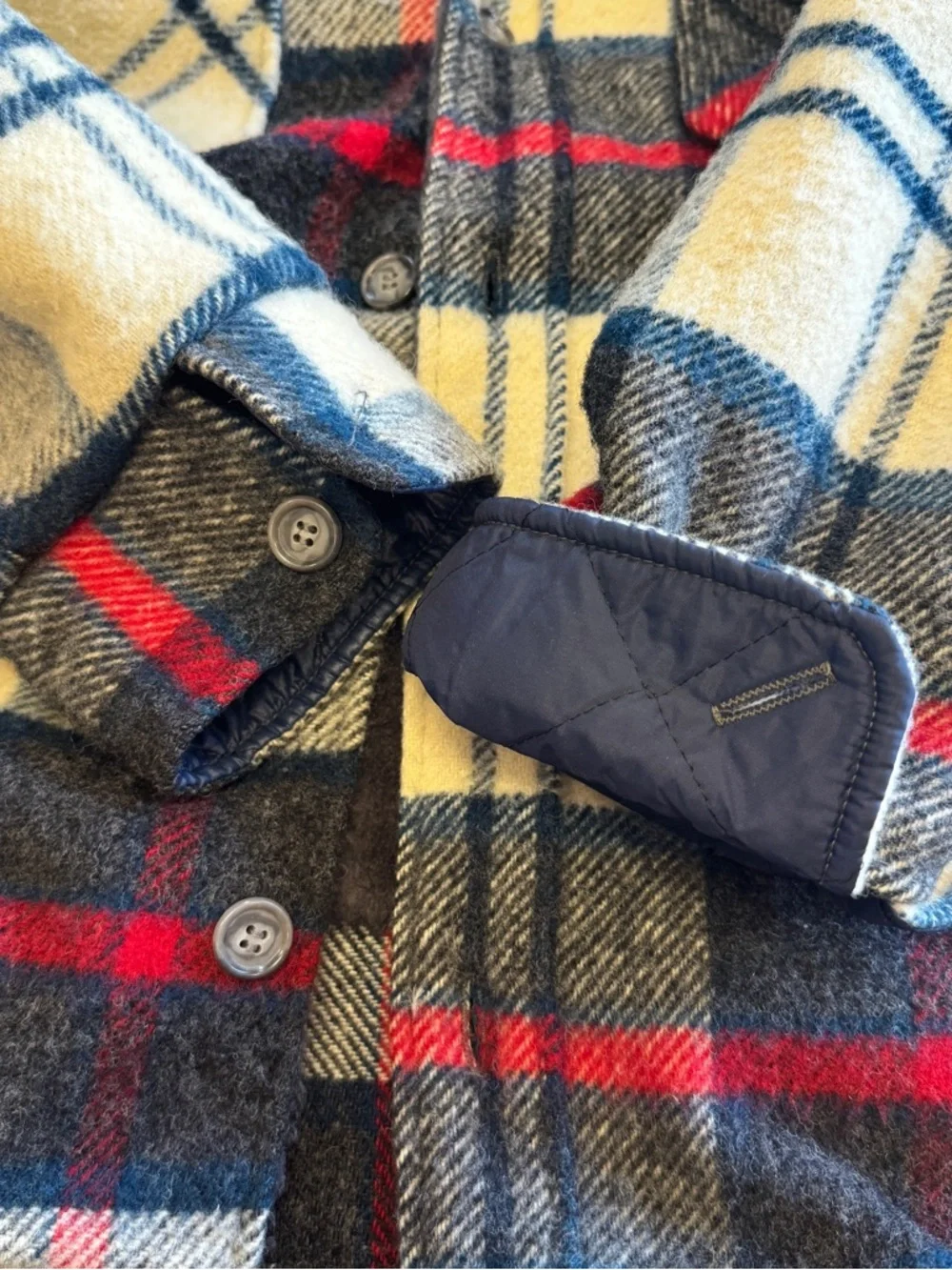 Vintage LL Bean Mens Jacket‎ Wool X-Large Cream Black Red Plaid Sherpa Lined USA